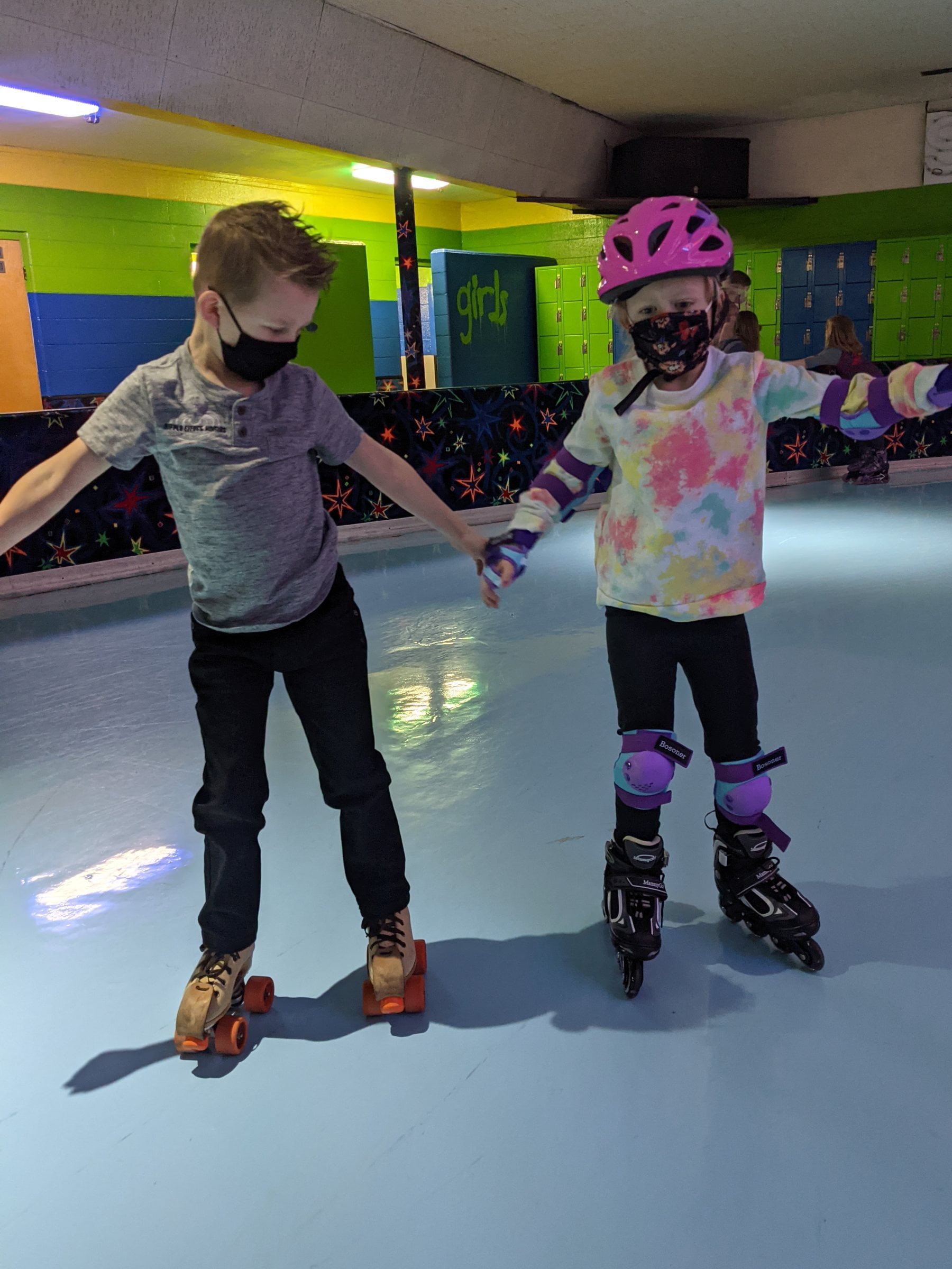 learn_to_skate_beginner_skating_lessons_kids